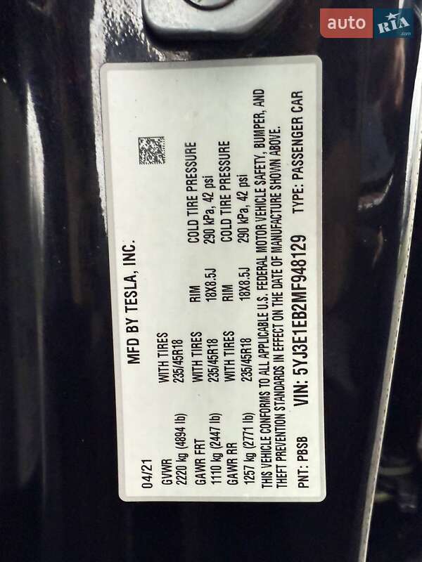 Седан Tesla Model 3 2021 в Луцке фото 13 Седан Tesla Model 3 2021 в Луцке