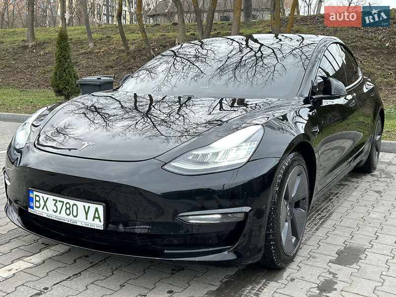 Tesla Model 3 2019 Tesla Model 3 2019