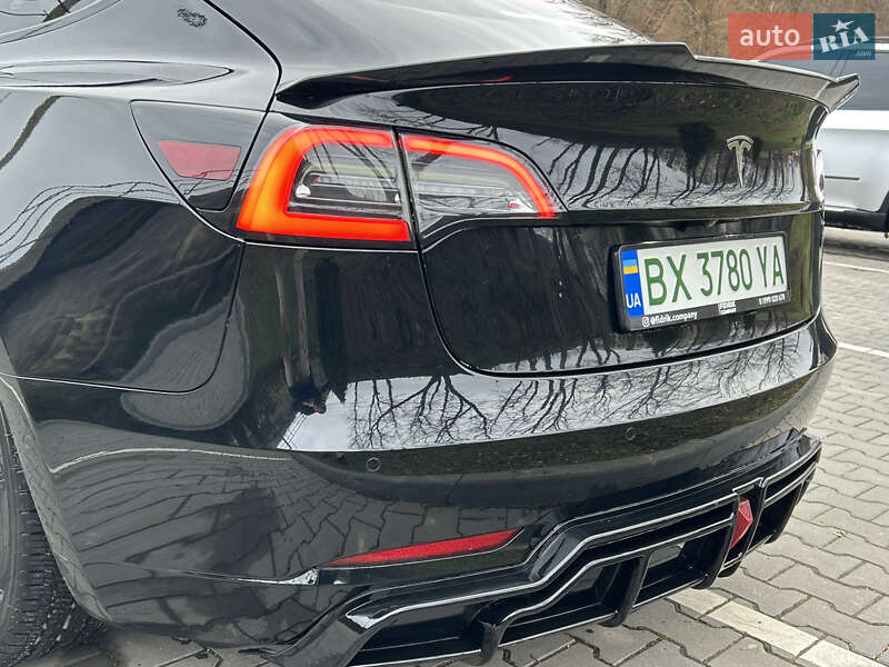 Седан Tesla Model 3 2019 в Хмельницком фото 11 Седан Tesla Model 3 2019 в Хмельницком