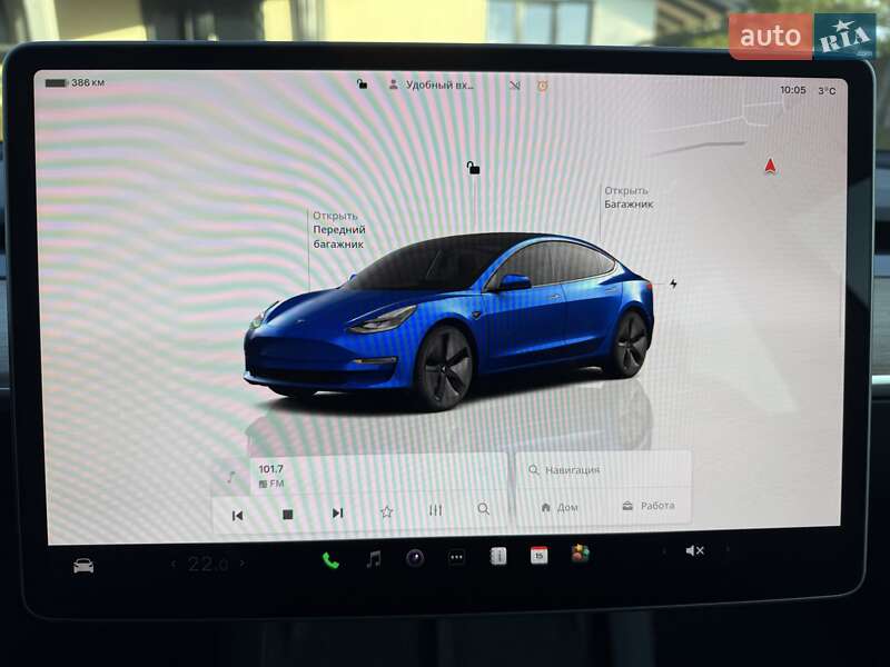 Седан Tesla Model 3 2023 в Львове