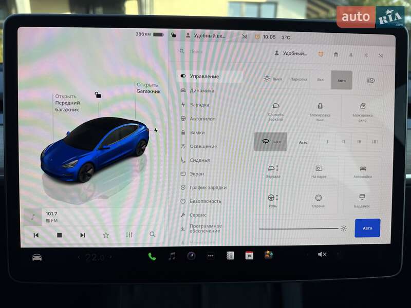 Седан Tesla Model 3 2023 в Львове