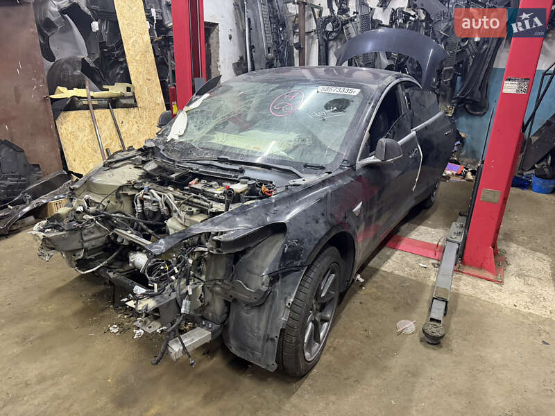 Седан Tesla Model 3 2018 в Харкові фото 14 Седан Tesla Model 3 2018 в Харкові