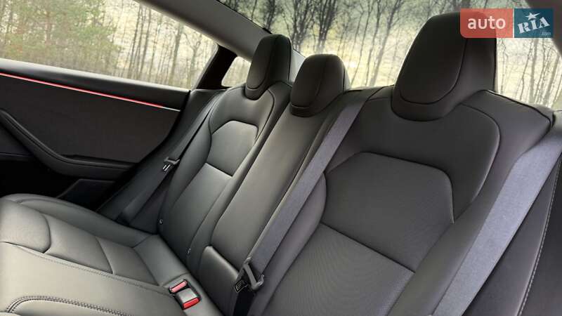 Седан Tesla Model 3 2025 в Ковеле