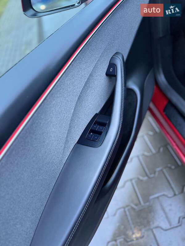 Седан Tesla Model 3 2025 в Ковеле