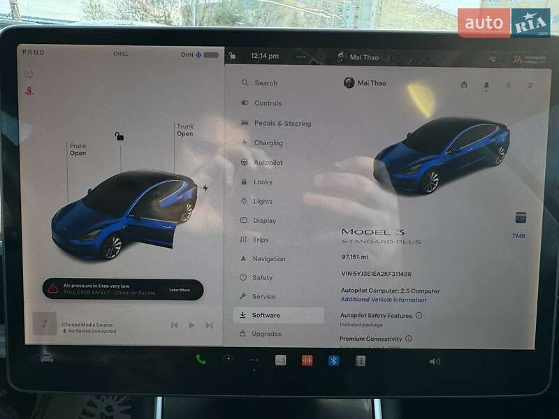 Седан Tesla Model 3 2019 в Луцке