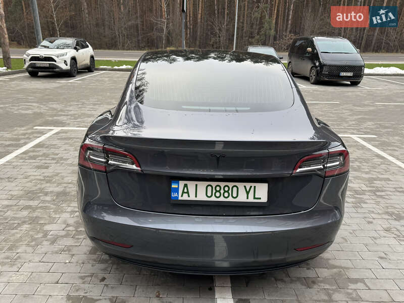Седан Tesla Model 3 2019 в Киеве фото 7 Седан Tesla Model 3 2019 в Киеве