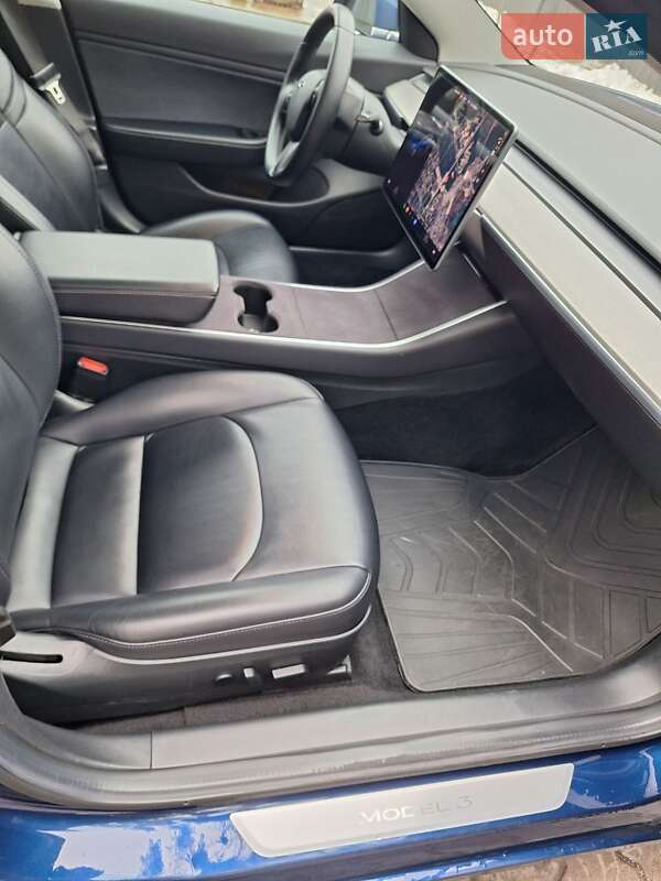 Седан Tesla Model 3 2018 в Києві фото 13 Седан Tesla Model 3 2018 в Києві