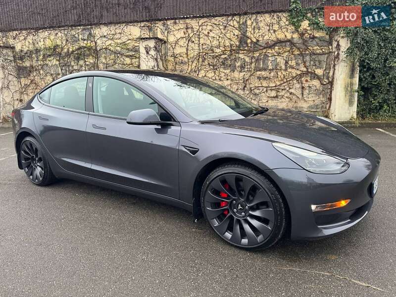 Седан Tesla Model 3 2023 в Киеве фото 12 Седан Tesla Model 3 2023 в Киеве