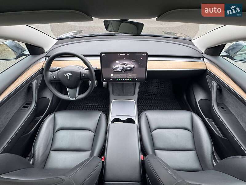 Седан Tesla Model 3 2023 в Киеве фото 36 Седан Tesla Model 3 2023 в Киеве