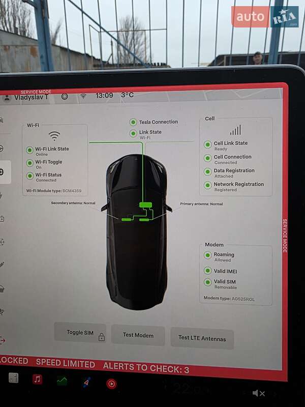 Седан Tesla Model 3 2022 в Запорожье