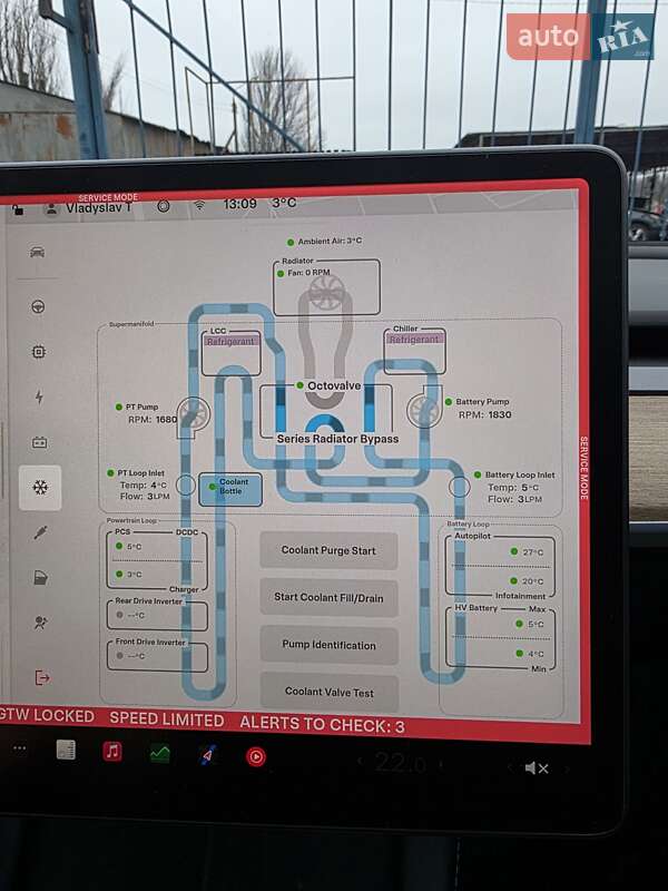 Седан Tesla Model 3 2022 в Запорожье