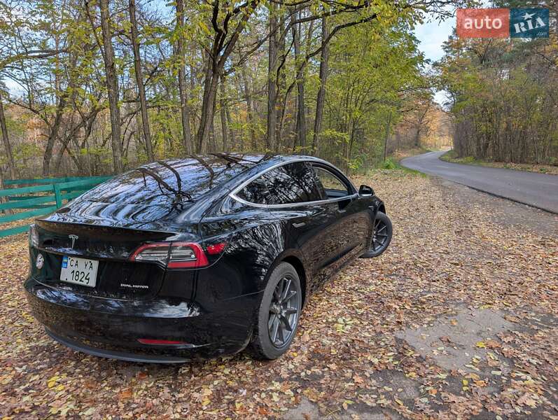 Седан Tesla Model 3 2018 в Черкассах фото 8 Седан Tesla Model 3 2018 в Черкассах