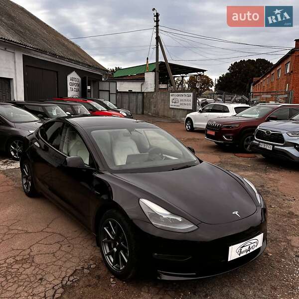 Седан Tesla Model 3 2022 в Чернигове фото 2 Седан Tesla Model 3 2022 в Чернигове