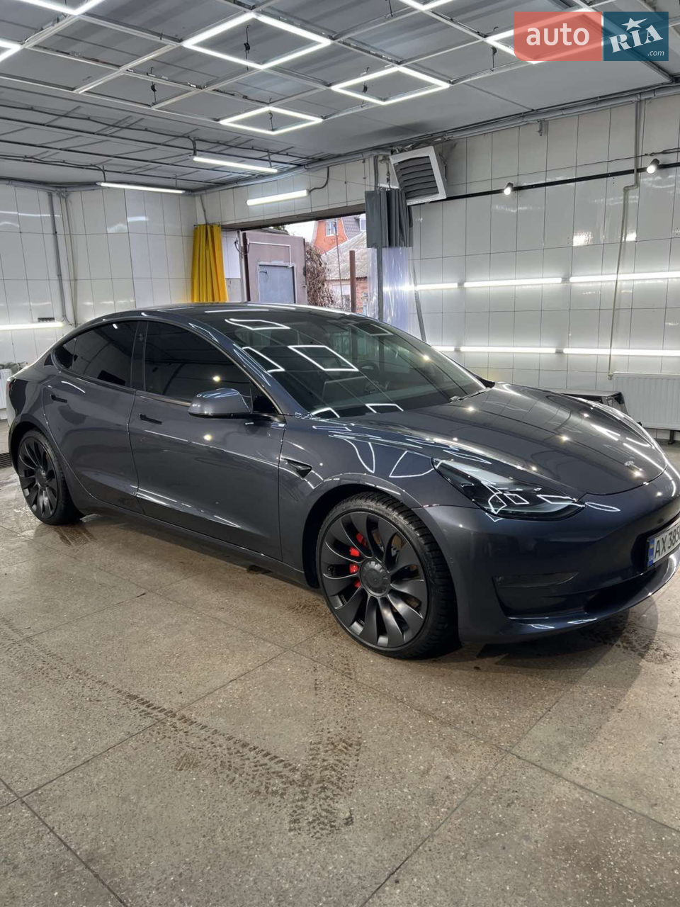 2020 Tesla Model 3 - мініатюра 18