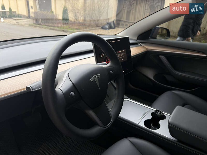 Седан Tesla Model 3 2023 в Одессе фото 11 Седан Tesla Model 3 2023 в Одессе