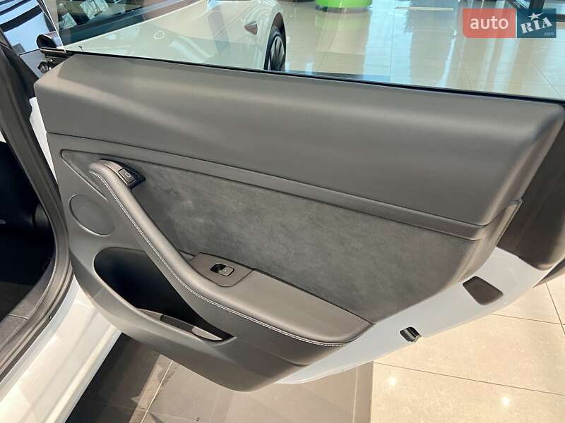 Седан Tesla Model 3 2022 в Вінниці фото 33 Седан Tesla Model 3 2022 в Вінниці