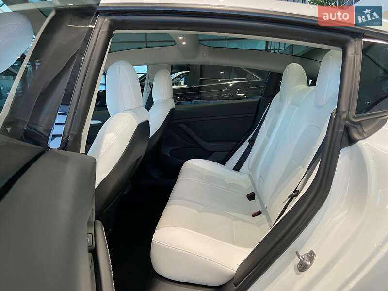Седан Tesla Model 3 2022 в Вінниці фото 30 Седан Tesla Model 3 2022 в Вінниці