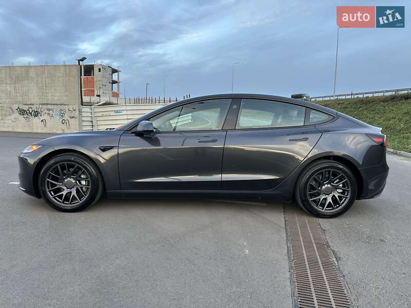 Седан Tesla Model 3 2024 в Львове фото 5 Седан Tesla Model 3 2024 в Львове