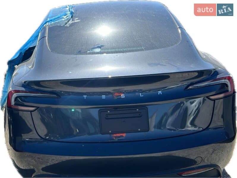 Седан Tesla Model 3 2025 в Кривом Роге