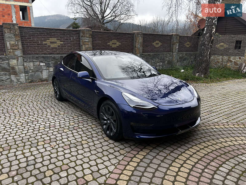 Седан Tesla Model 3 2022 в Львове фото 9 Седан Tesla Model 3 2022 в Львове