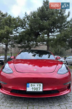 Седан Tesla Model 3 2022 в Одессе