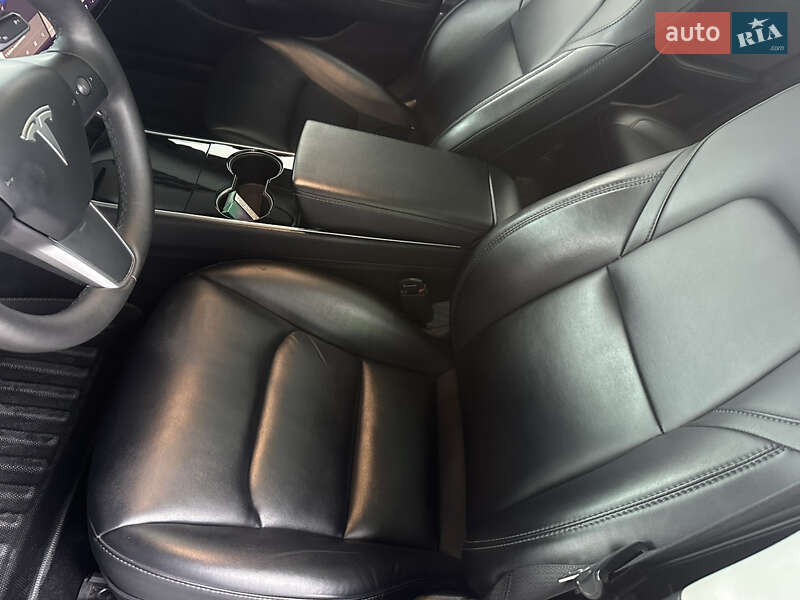 Седан Tesla Model 3 2019 в Одессе фото 47 Седан Tesla Model 3 2019 в Одессе