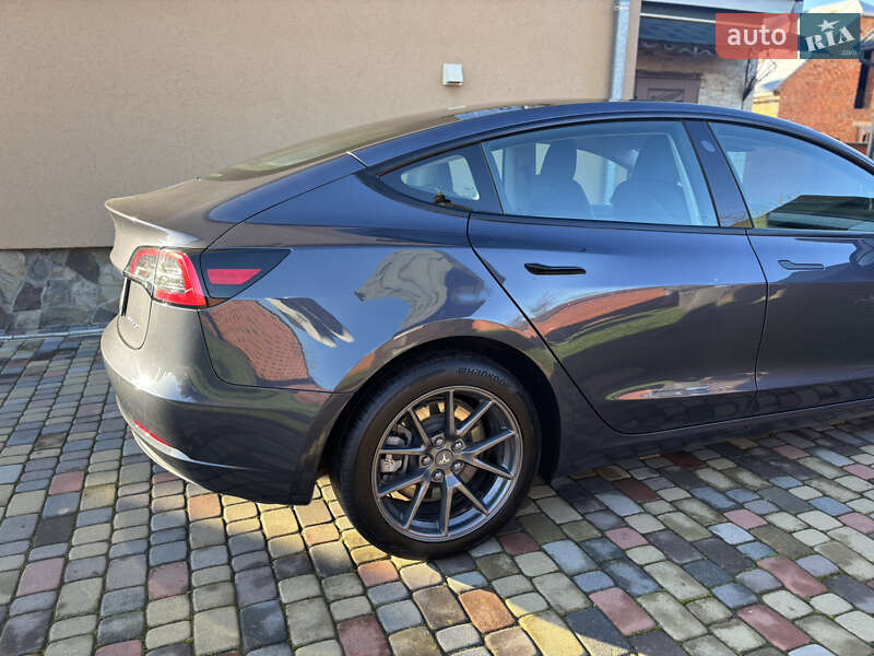 Седан Tesla Model 3 2023 в Ивано-Франковске фото 5 Седан Tesla Model 3 2023 в Ивано-Франковске