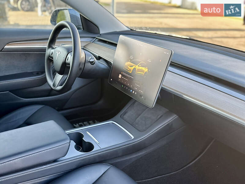 Седан Tesla Model 3 2023 в Стрые фото 29 Седан Tesla Model 3 2023 в Стрые