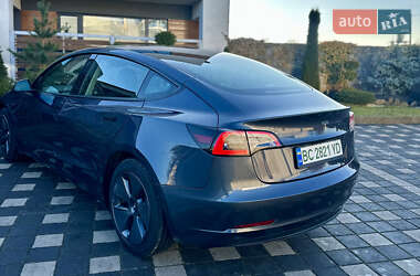 Седан Tesla Model 3 2022 в Стрые