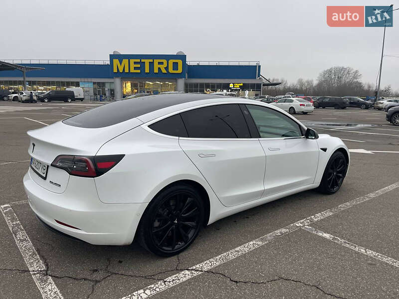 Седан Tesla Model 3 2018 в Киеве фото 7 Седан Tesla Model 3 2018 в Киеве