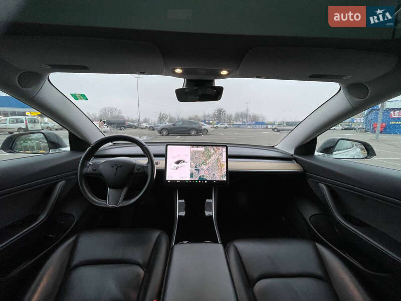 Седан Tesla Model 3 2018 в Киеве фото 13 Седан Tesla Model 3 2018 в Киеве