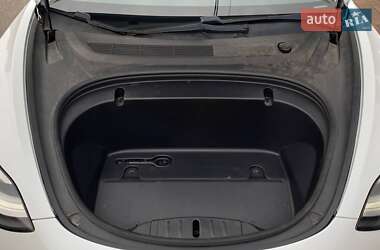 Седан Tesla Model 3 2019 в Білій Церкві