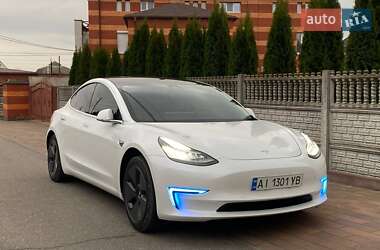 Седан Tesla Model 3 2019 в Білій Церкві
