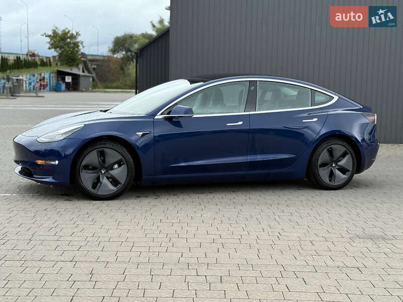 Седан Tesla Model 3 2018 в Дрогобыче фото 9 Седан Tesla Model 3 2018 в Дрогобыче