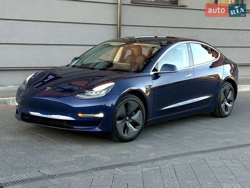Седан Tesla Model 3 2018 в Дрогобыче фото 41 Седан Tesla Model 3 2018 в Дрогобыче