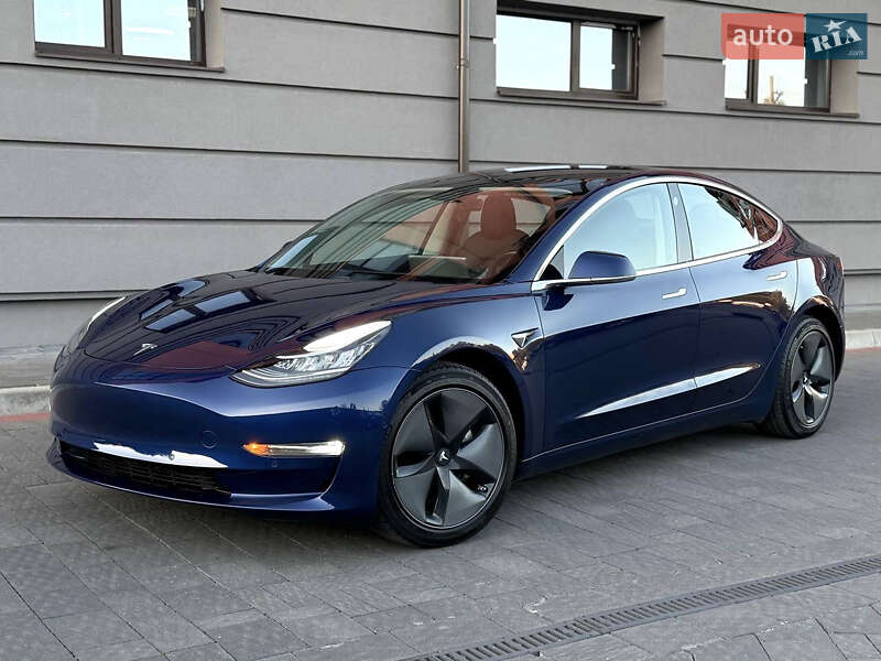 Седан Tesla Model 3 2018 в Дрогобыче фото 46 Седан Tesla Model 3 2018 в Дрогобыче