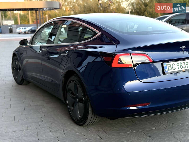 Седан Tesla Model 3 2018 в Дрогобыче фото 66 Седан Tesla Model 3 2018 в Дрогобыче