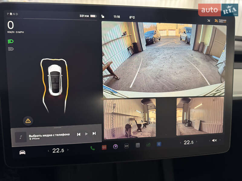 Седан Tesla Model 3 2023 в Ивано-Франковске