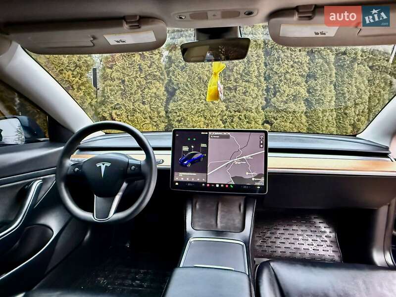 Седан Tesla Model 3 2020 в Дрогобичі фото 47 Седан Tesla Model 3 2020 в Дрогобичі