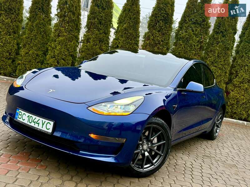 Седан Tesla Model 3 2020 в Дрогобичі фото 37 Седан Tesla Model 3 2020 в Дрогобичі