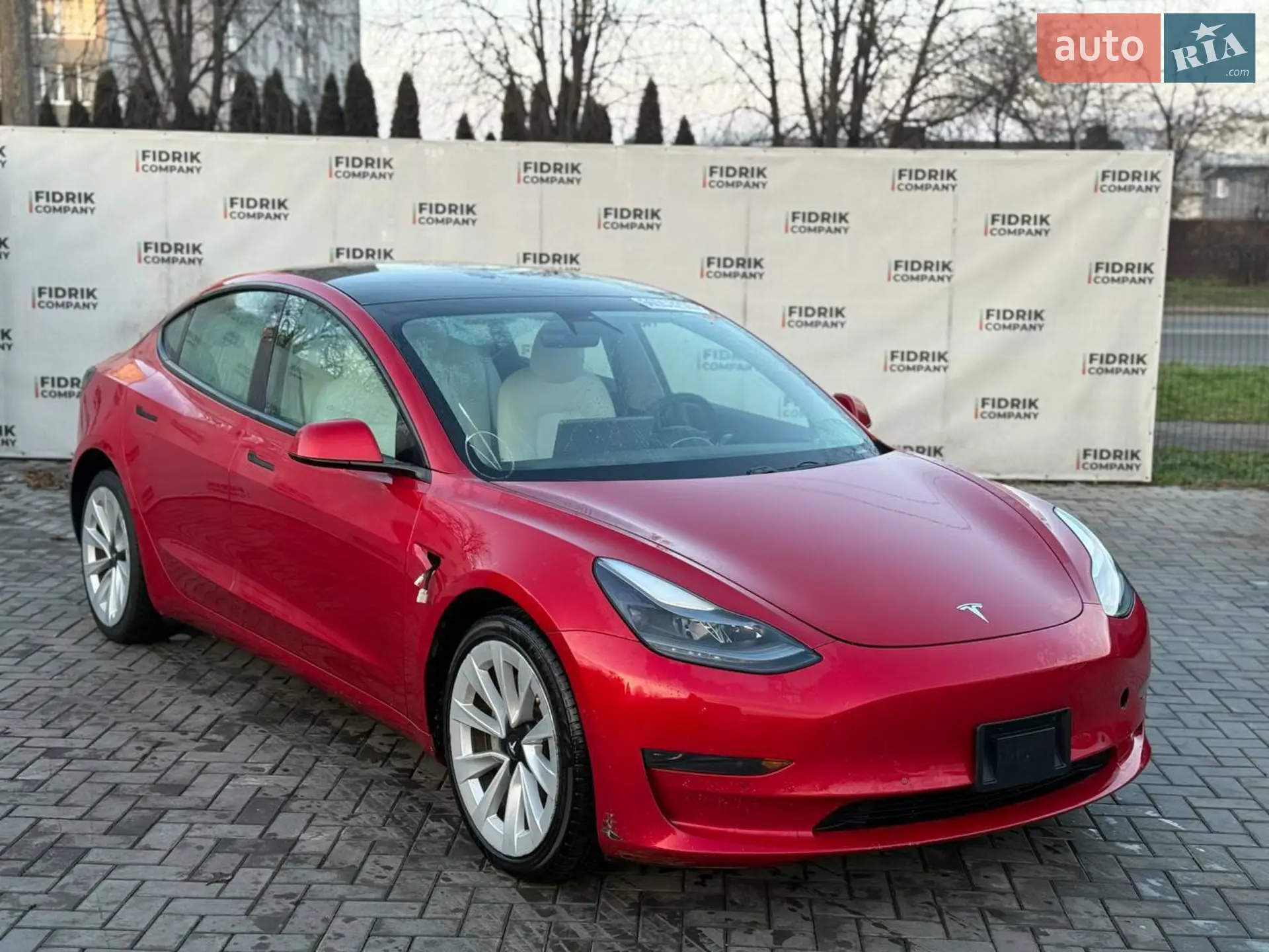 2021 Tesla Model 3 - фото 1
