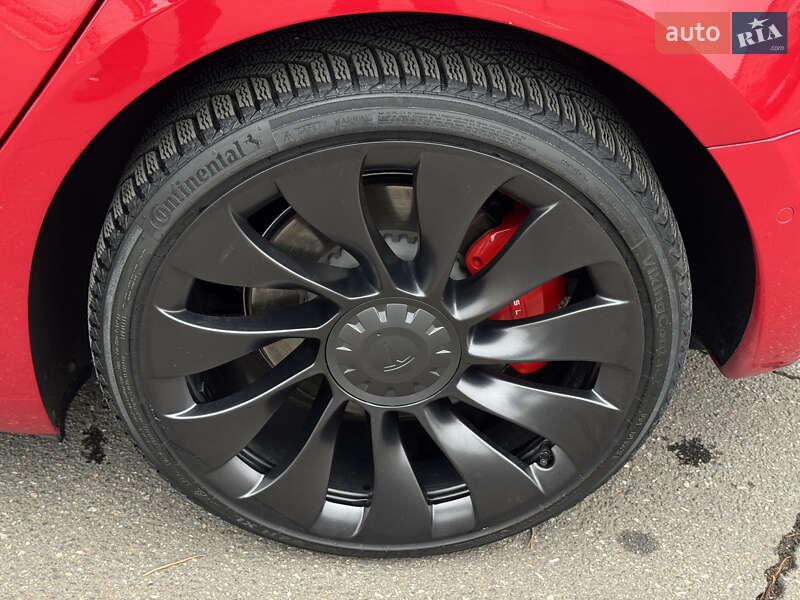 Седан Tesla Model 3 2022 в Одессе