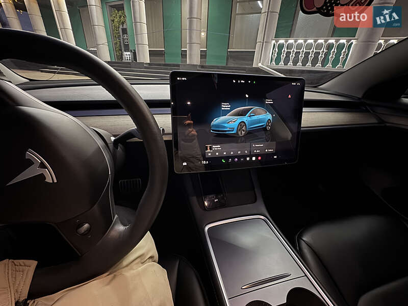 Седан Tesla Model 3 2023 в Черкассах фото 5 Седан Tesla Model 3 2023 в Черкассах