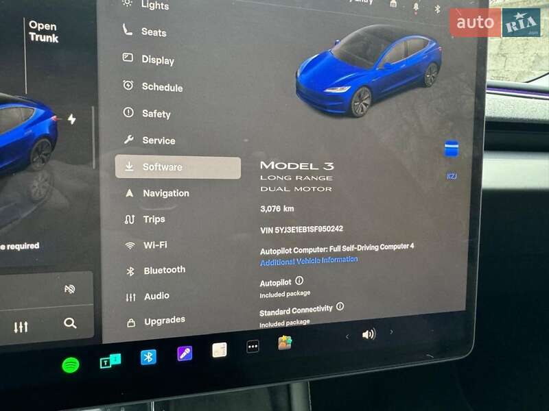 Седан Tesla Model 3 2025 в Львове