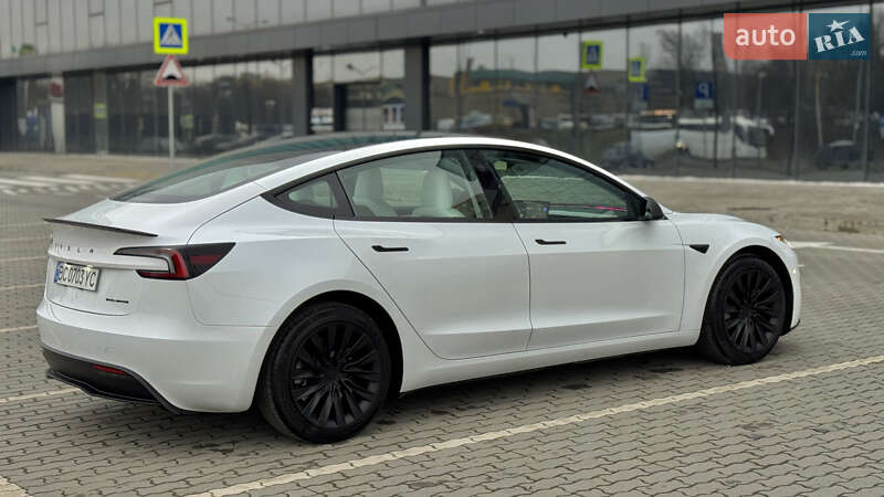 Седан Tesla Model 3 2024 в Львове фото 15 Седан Tesla Model 3 2024 в Львове