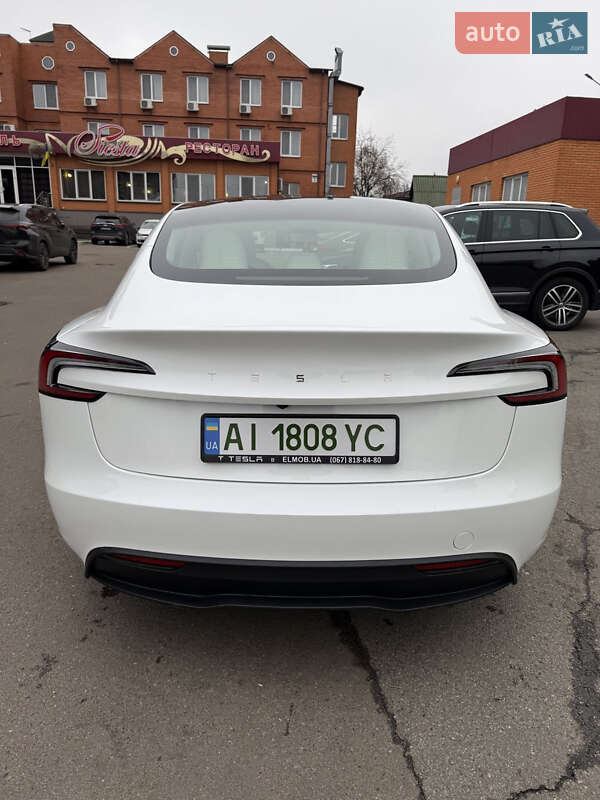 Седан Tesla Model 3 2024 в Киеве фото 14 Седан Tesla Model 3 2024 в Киеве
