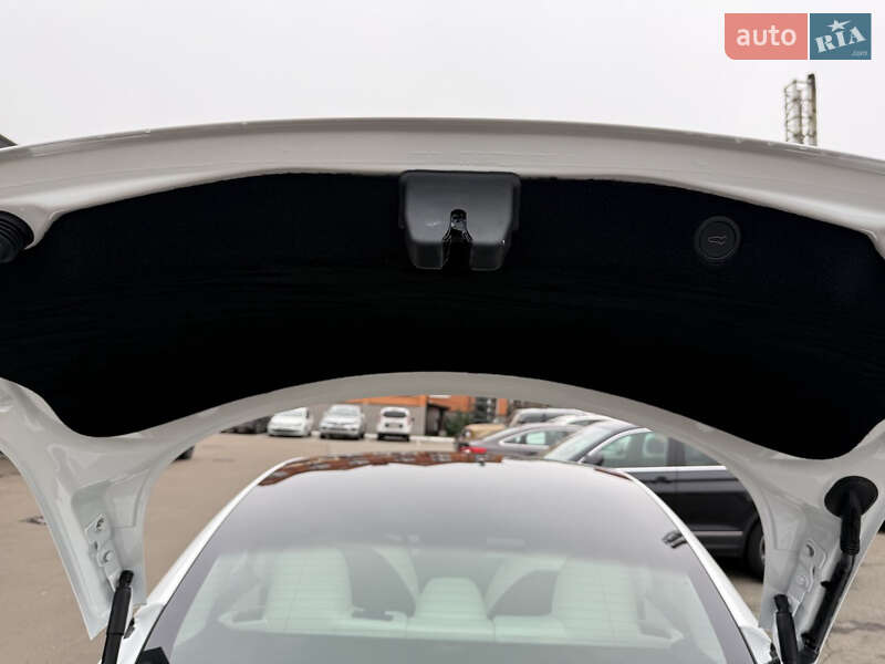 Седан Tesla Model 3 2024 в Киеве фото 19 Седан Tesla Model 3 2024 в Киеве
