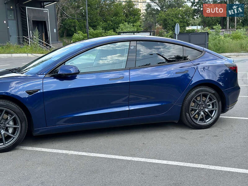 Седан Tesla Model 3 2022 в Києві фото 5 Седан Tesla Model 3 2022 в Києві