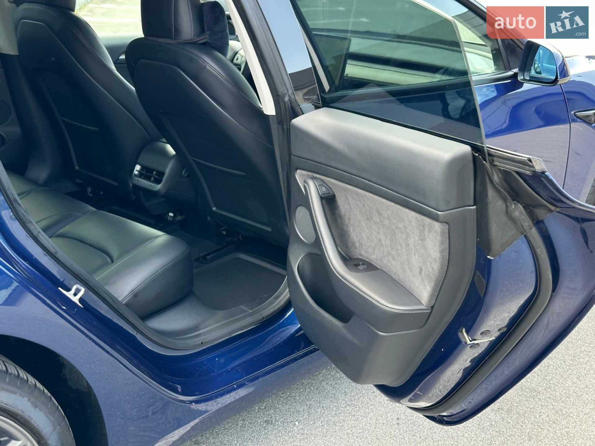 2022 Tesla Model 3 - мініатюра 12