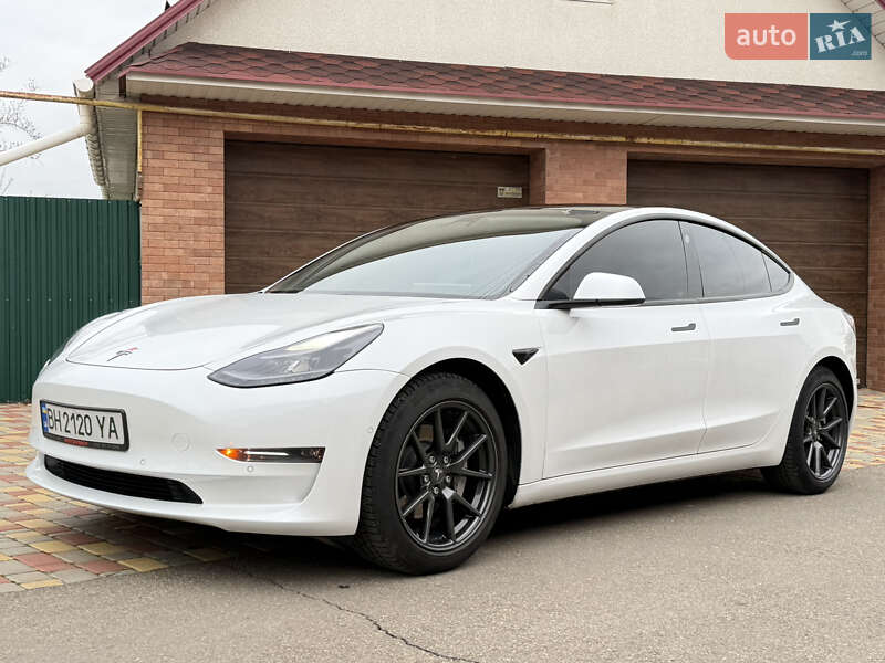 Седан Tesla Model 3 2020 в Одесі фото 5 Седан Tesla Model 3 2020 в Одесі